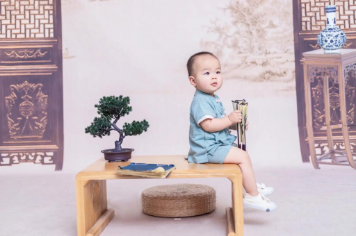 文昌6个月宝宝吃几勺米粉